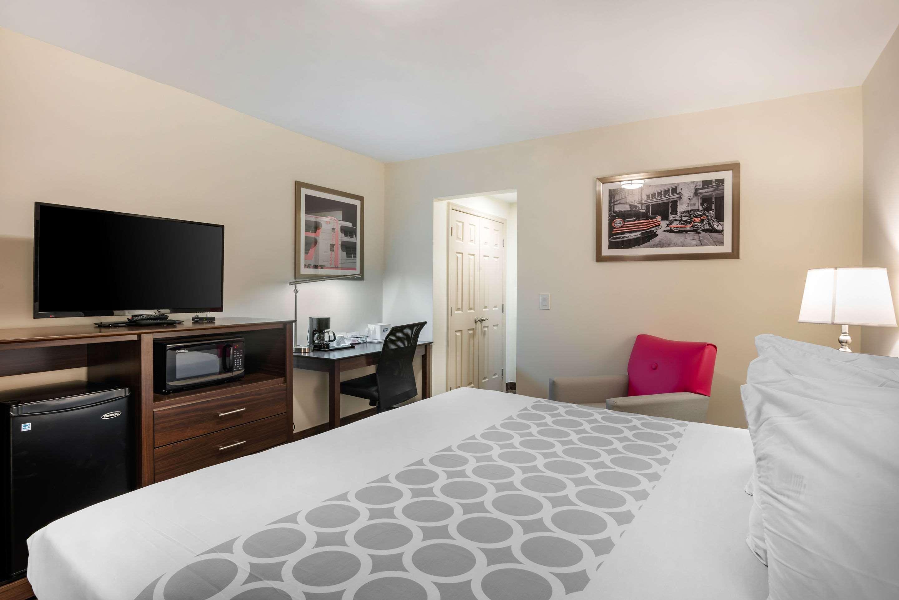 Downtown Hollywood Gardens Inn & Suites Kültér fotó