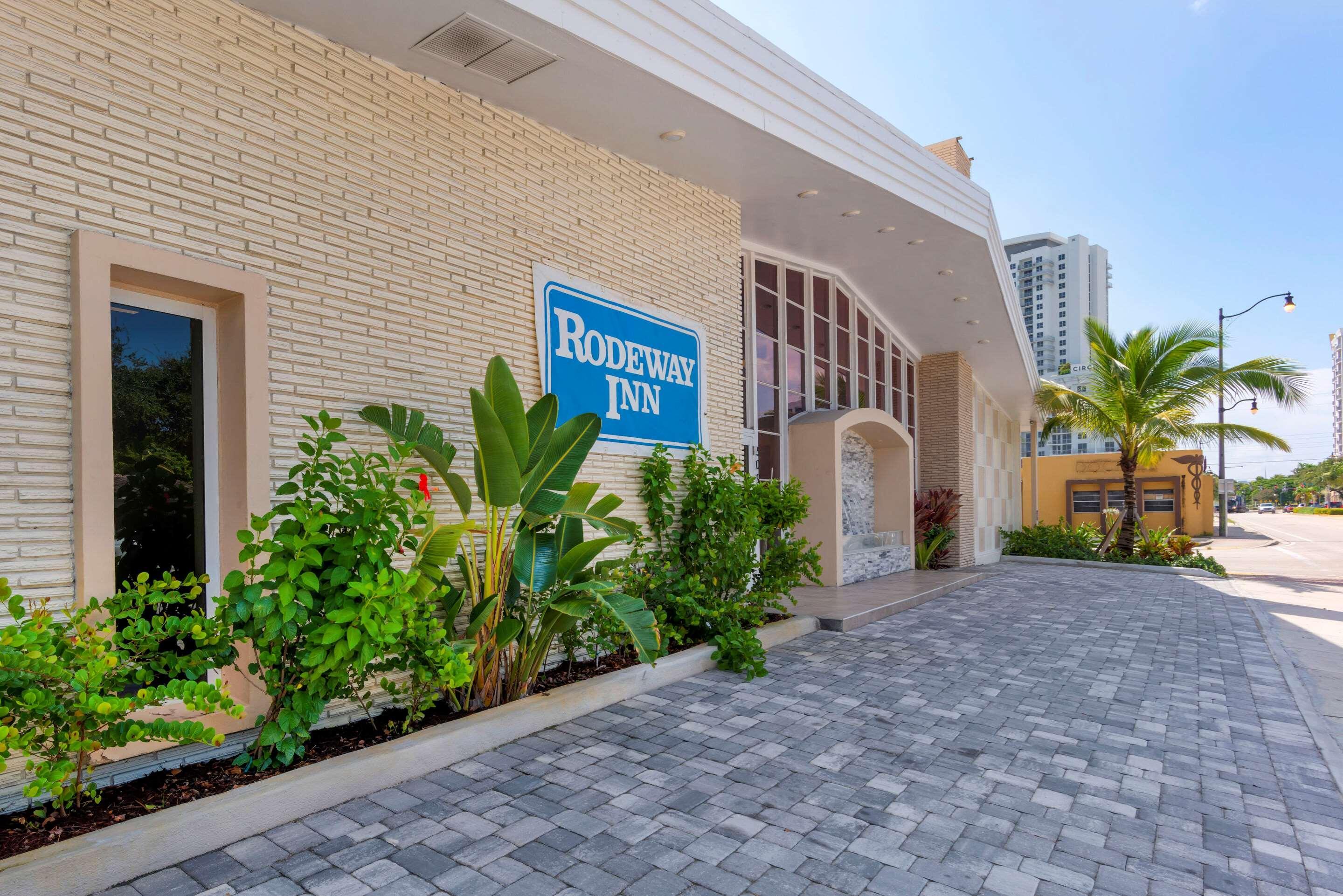Downtown Hollywood Gardens Inn & Suites Kültér fotó
