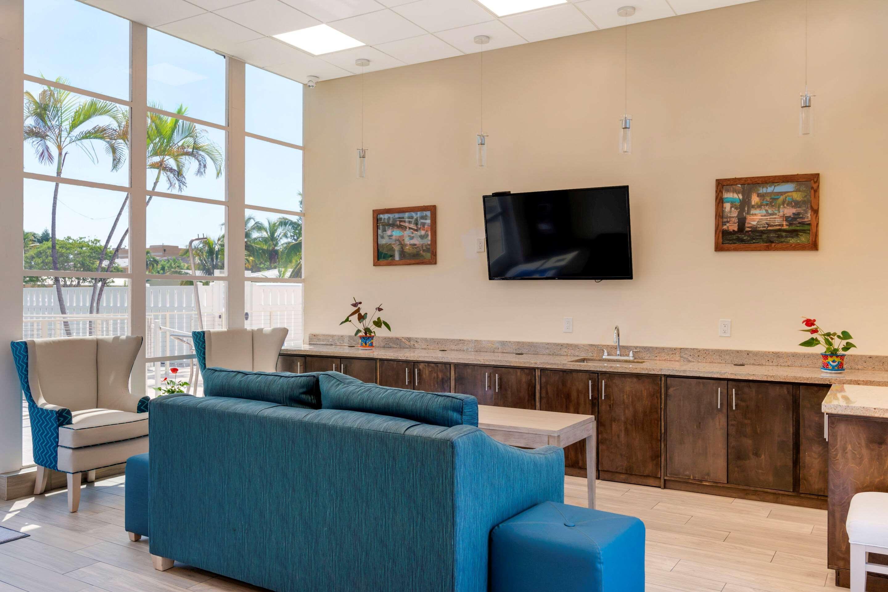 Downtown Hollywood Gardens Inn & Suites Kültér fotó