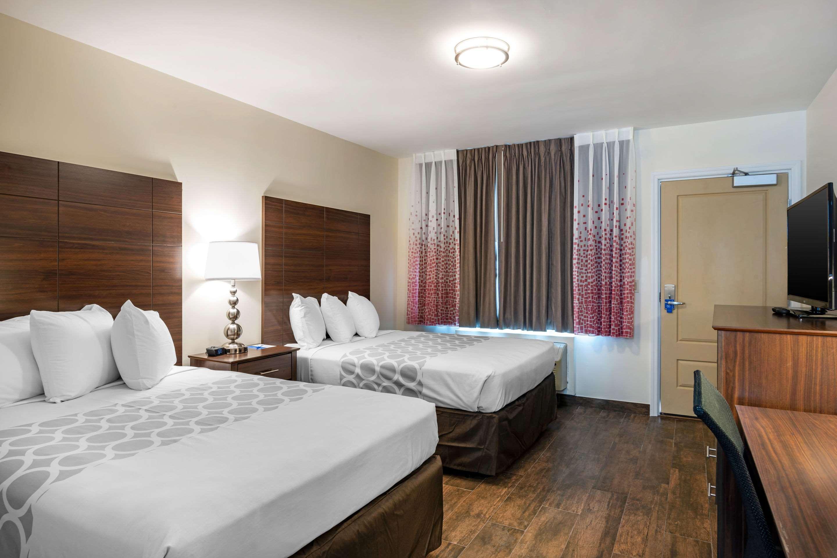 Downtown Hollywood Gardens Inn & Suites Kültér fotó