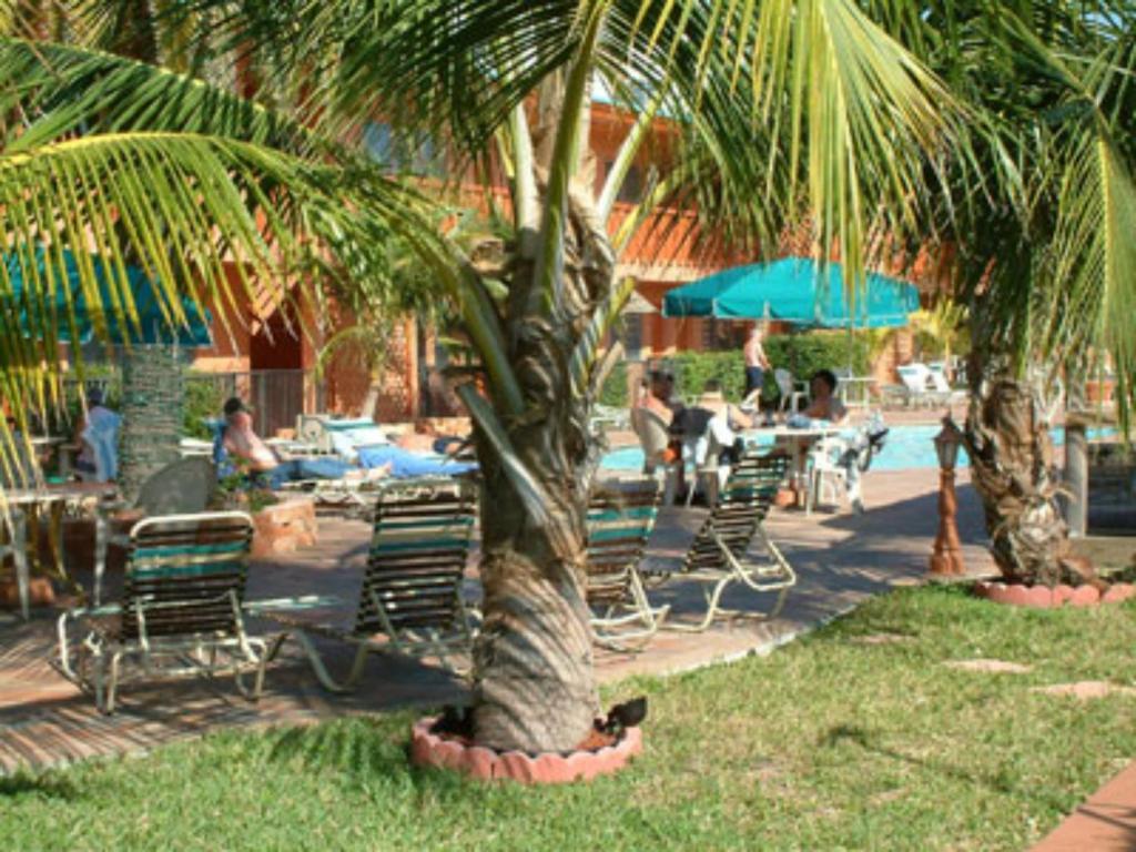 Downtown Hollywood Gardens Inn & Suites Kültér fotó